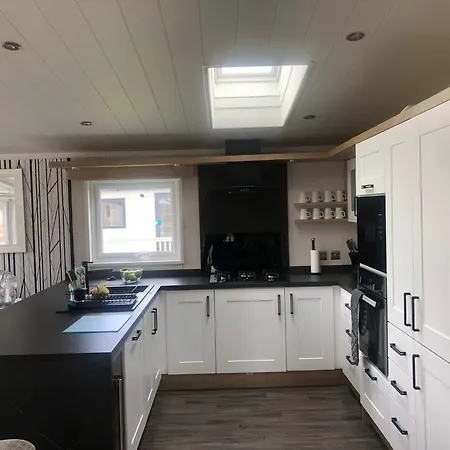 Blissful Lodge Haven Lakeland Flookburgh Exterior photo